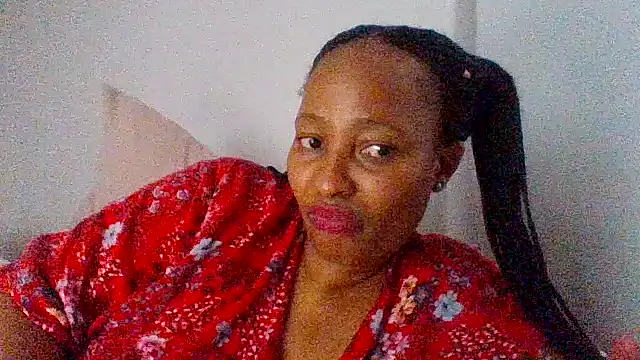 BabeAssXX online show from November 2025 02:06:01 PM