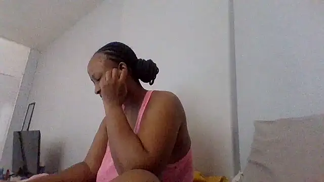 BabeAssXX online show from March 2026 06:17:01 AM