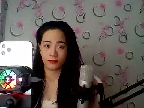 Nana-68 online show from March 2025 04:40:02 AM