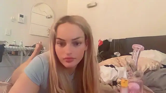 stenzxx online show from November 2025 12:58:02 AM