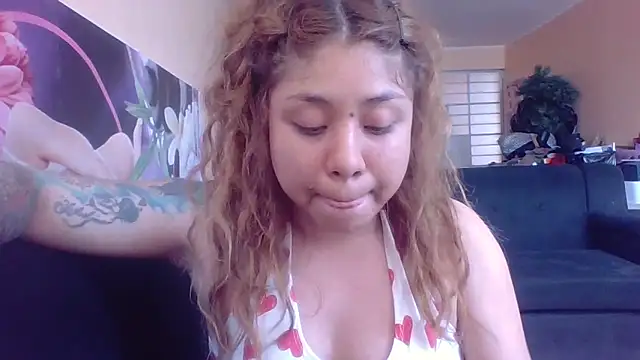 Jennxdolls online show from March 2026 02:54:01 PM