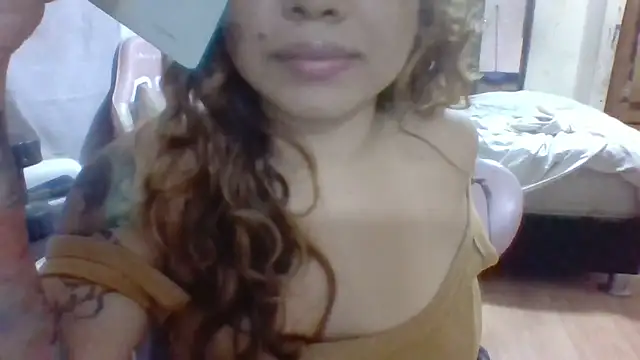 Jennxdolls online show from February 2025 10:55:01 PM