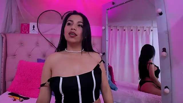 Emma collins23 online show from December 2025 02:34:01 AM