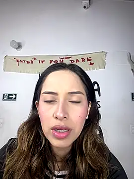 little-Emma online show from October 2025 02:57:02 AM