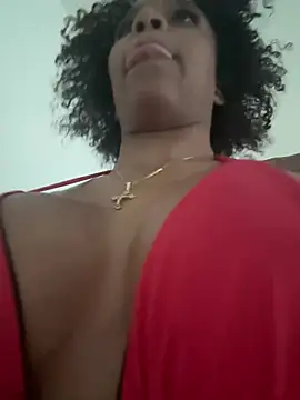 Snapshot of Black_Dolll chatting on March 2025 05:58:02 AM Black Dolll online show from March 2025 05:58:02 AM