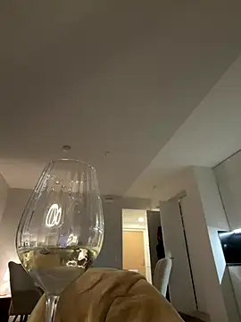 Snapshot of Black_Dolll chatting on December 2025 06:35:02 PM Black Dolll online show from December 2025 06:35:02 PM