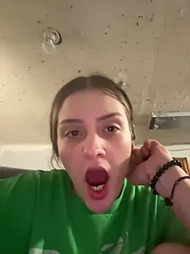 Snapshot of emilysue1 chatting on March 2025 10:05:02 AM emilysue1 online show from March 2025 10:05:02 AM