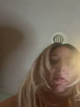 MonroeLoves online show from December 2025 04:33:02 PM