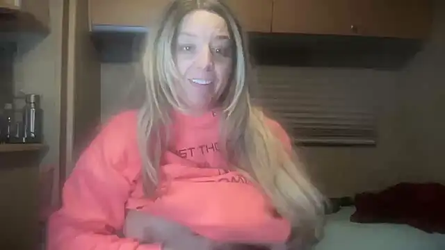 MonroeLoves online show from December 2025 07:35:02 AM