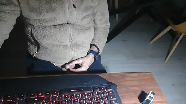 Adri gard online show from March 2026 09:18:02 PM