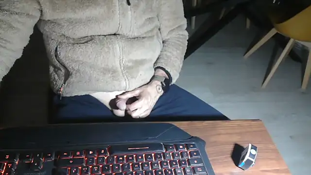 Adri gard online show from March 2026 09:54:02 PM