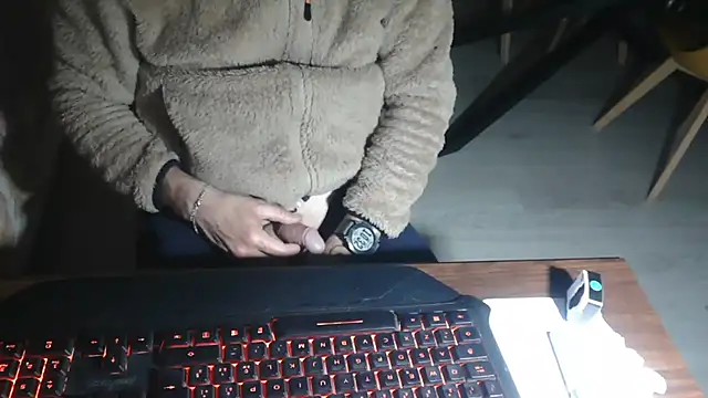 Adri gard online show from April 2026 08:32:02 PM