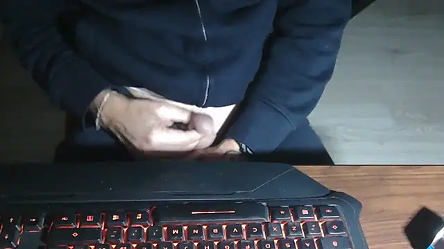 Adri gard online show from November 2025 09:51:01 PM