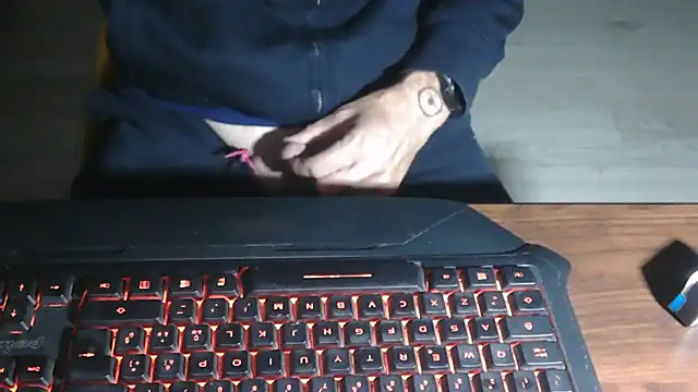 Adri gard online show from November 2025 09:19:02 PM