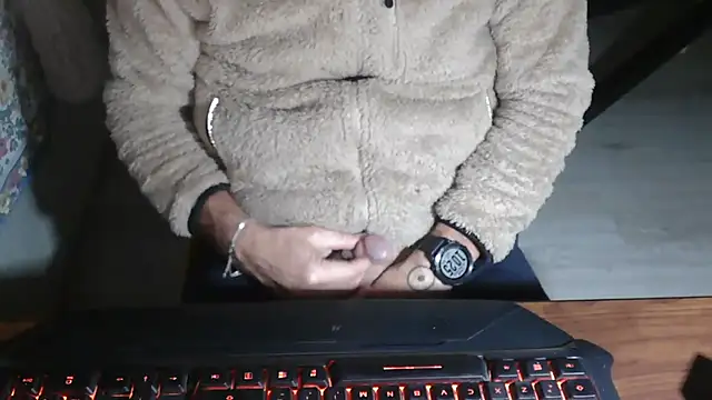 Adri gard online show from November 2025 09:26:01 PM