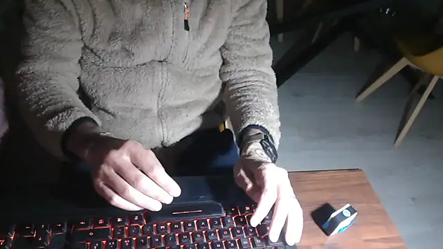 Adri gard online show from March 2026 08:44:02 PM