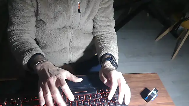 Adri gard online show from March 2026 09:22:02 PM