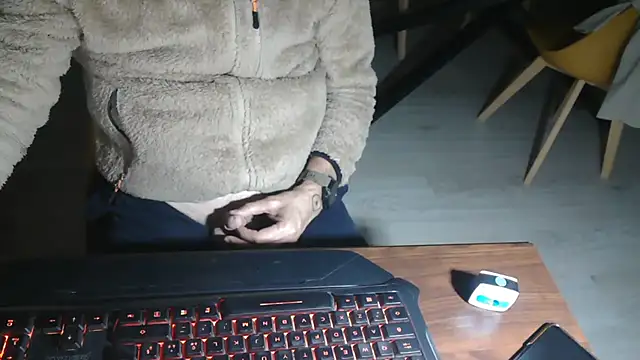 Adri gard online show from March 2026 09:20:01 PM