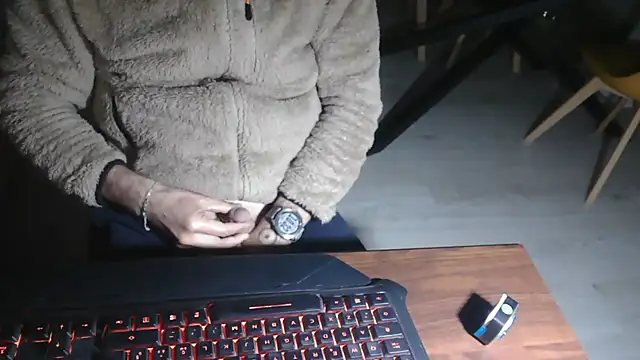 Adri gard online show from March 2026 08:32:02 PM