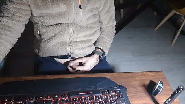 Adri gard online show from February 2026 09:23:01 PM