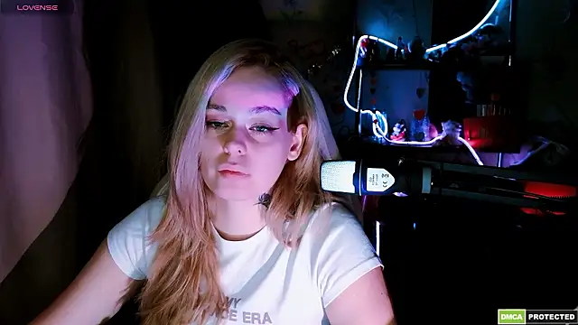 Bad Girl009 online show from February 2026 05:25:01 PM