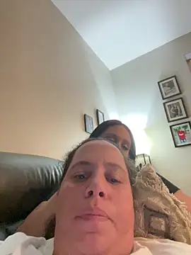 Snapshot of itsdaddi2u chatting on October 2025 01:28:02 AM itsdaddi2u online show from October 2025 01:28:02 AM