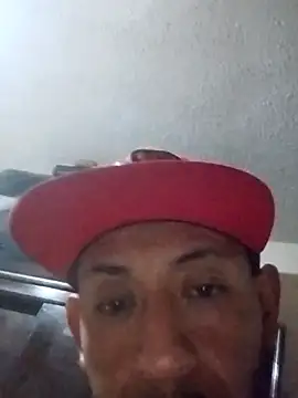 pineda1689 online show from October 2025 05:31:01 AM