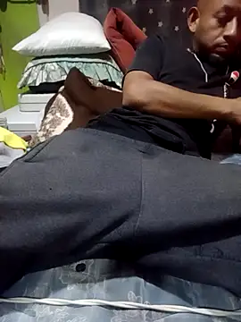 pineda1689 online show from February 2025 10:04:02 PM