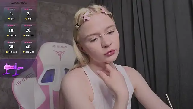 Milia Parker online show from May 2026 11:48:02 PM