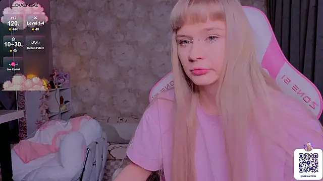 Milia Parker online show from March 2026 08:14:01 PM