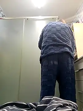 calamardo19 online show from December 2024 06:14:02 AM