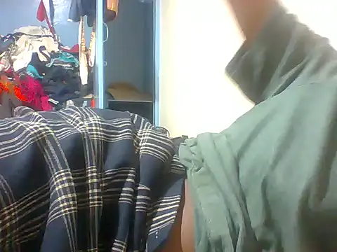 sexxyqueenn22 online show from December 2025 12:37:02 AM