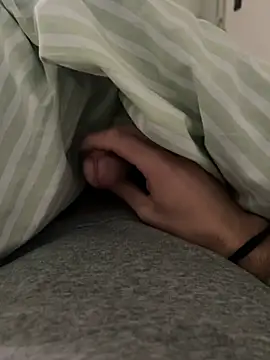 Gelatino45 online show from December 2024 01:11:02 PM