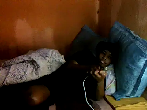 Snapshot of Babeyfacee chatting on October 2025 09:32:02 PM Babeyfacee online show from October 2025 09:32:02 PM