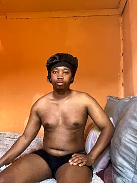 Snapshot of Babeyfacee chatting on October 2025 09:21:02 AM Babeyfacee online show from October 2025 09:21:02 AM