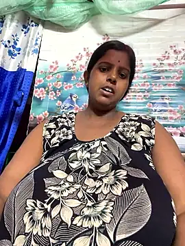 Beauty-queen online show from April 2026 03:57:01 PM