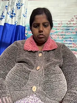 Snapshot of Beauty-queen chatting on February 2026 01:09:01 PM Beauty-queen online show from February 2026 01:09:01 PM