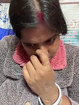 Snapshot of Beauty-queen chatting on January 2026 01:15:01 PM Beauty-queen online show from January 2026 01:15:01 PM