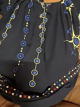 Beauty-queen online show from April 2026 02:21:01 PM