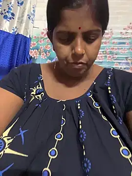 Beauty-queen online show from April 2026 01:53:02 PM