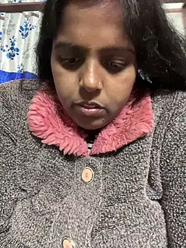 Snapshot of Beauty-queen chatting on January 2026 11:05:02 AM Beauty-queen online show from January 2026 11:05:02 AM