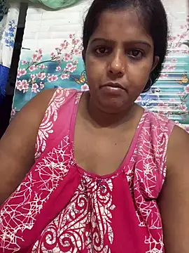 Snapshot of Beauty-queen chatting on October 2025 10:36:01 AM Beauty-queen online show from October 2025 10:36:01 AM