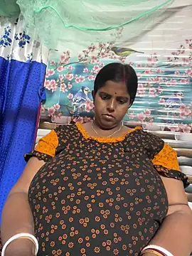 Beauty-queen online show from March 2026 10:54:02 AM