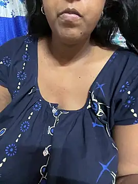 Beauty-queen online show from June 2026 10:59:02 AM
