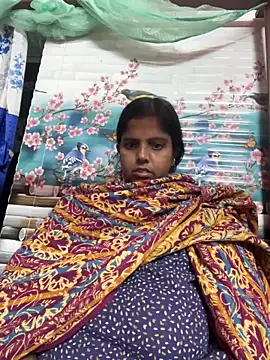 Snapshot of Beauty-queen chatting on November 2025 11:11:02 AM Beauty-queen online show from November 2025 11:11:02 AM