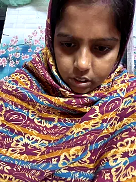 Snapshot of Beauty-queen chatting on November 2025 11:14:01 AM Beauty-queen online show from November 2025 11:14:01 AM