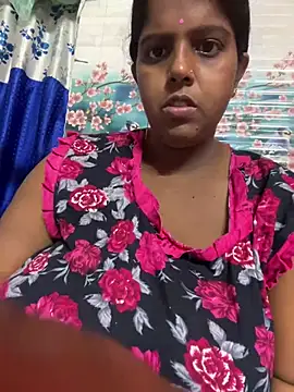 Beauty-queen online show from March 2026 03:02:01 PM