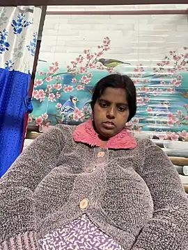 Snapshot of Beauty-queen chatting on January 2026 01:59:01 PM Beauty-queen online show from January 2026 01:59:01 PM