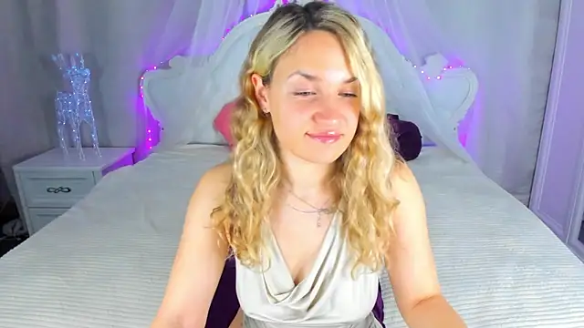 Milka Blond online show from May 2026 01:58:01 AM