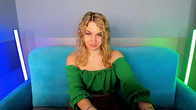 Milka Blond online show from March 2025 01:02:01 AM